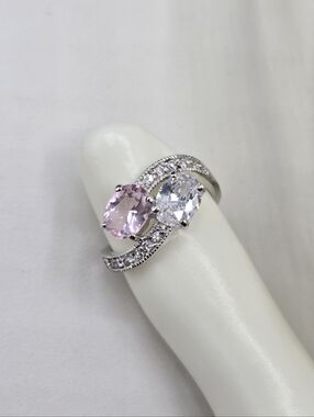 Swarovski Crystal Elements Silver Statement Ring Pink Clear Size 7 Bridal Prom